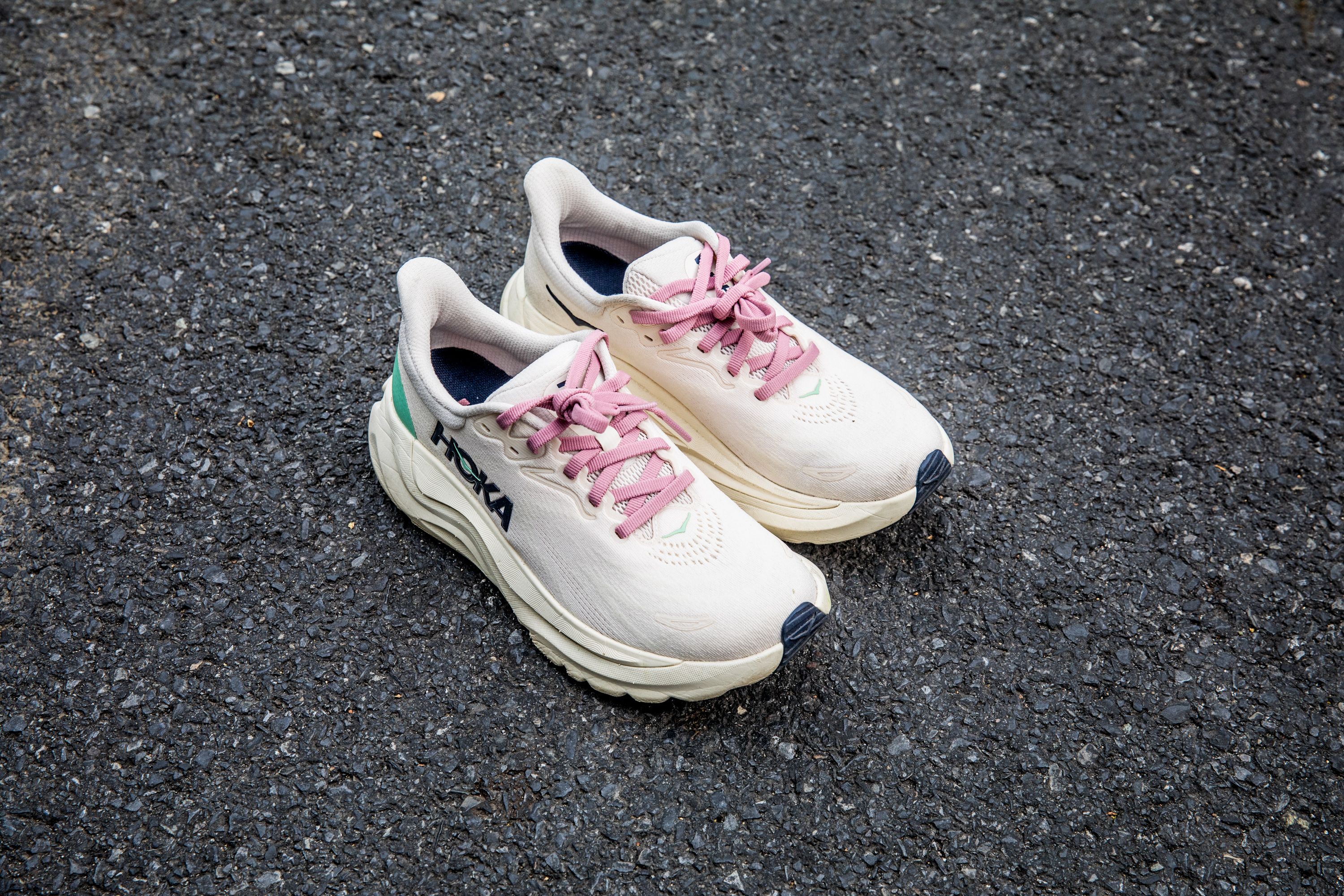 Pink Amazon Sports Shoes Under 300 Vendoz Women White Pink