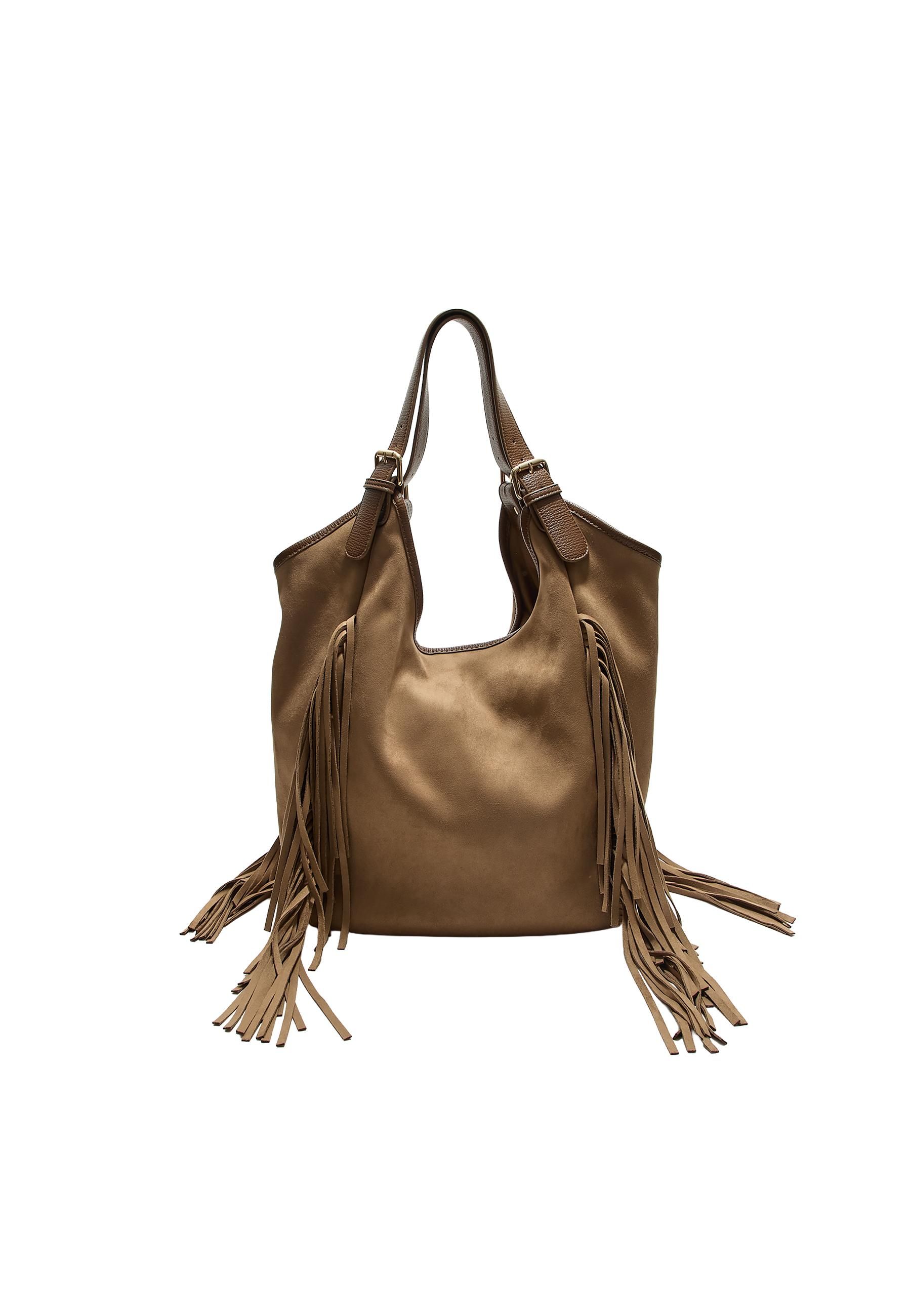 10 bolsos grandes y muy prácticos de Zara, Mango o Stradivarius - Main Image