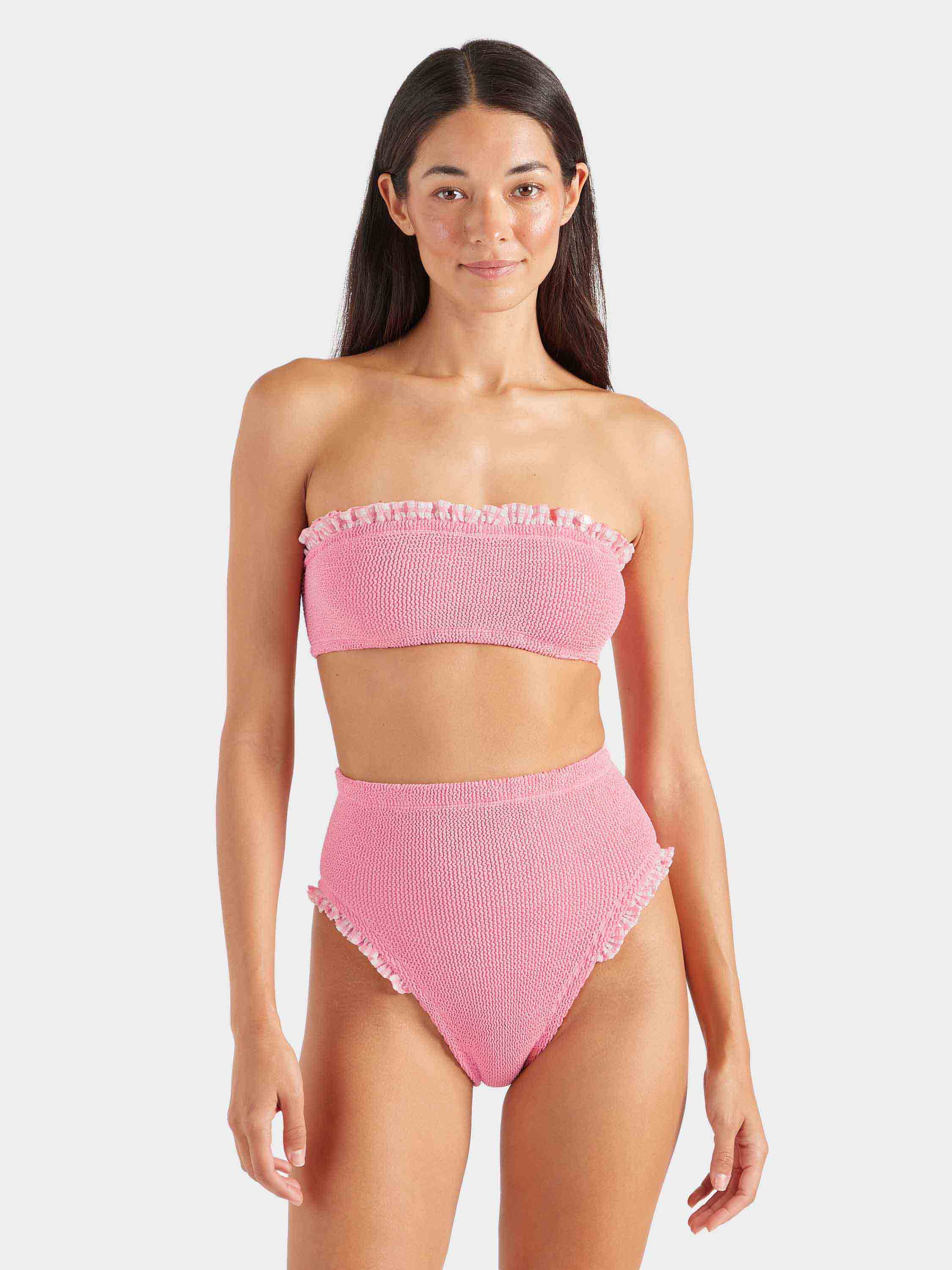 Hunza G Review: Cosmo UK tests the one-size-fits-all swimsuit
