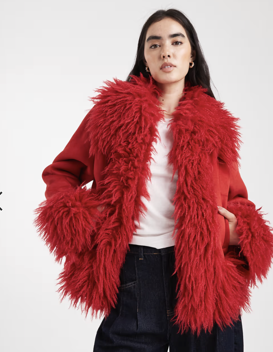 How to Recreate Taylor Swift's Best Outfits 2025