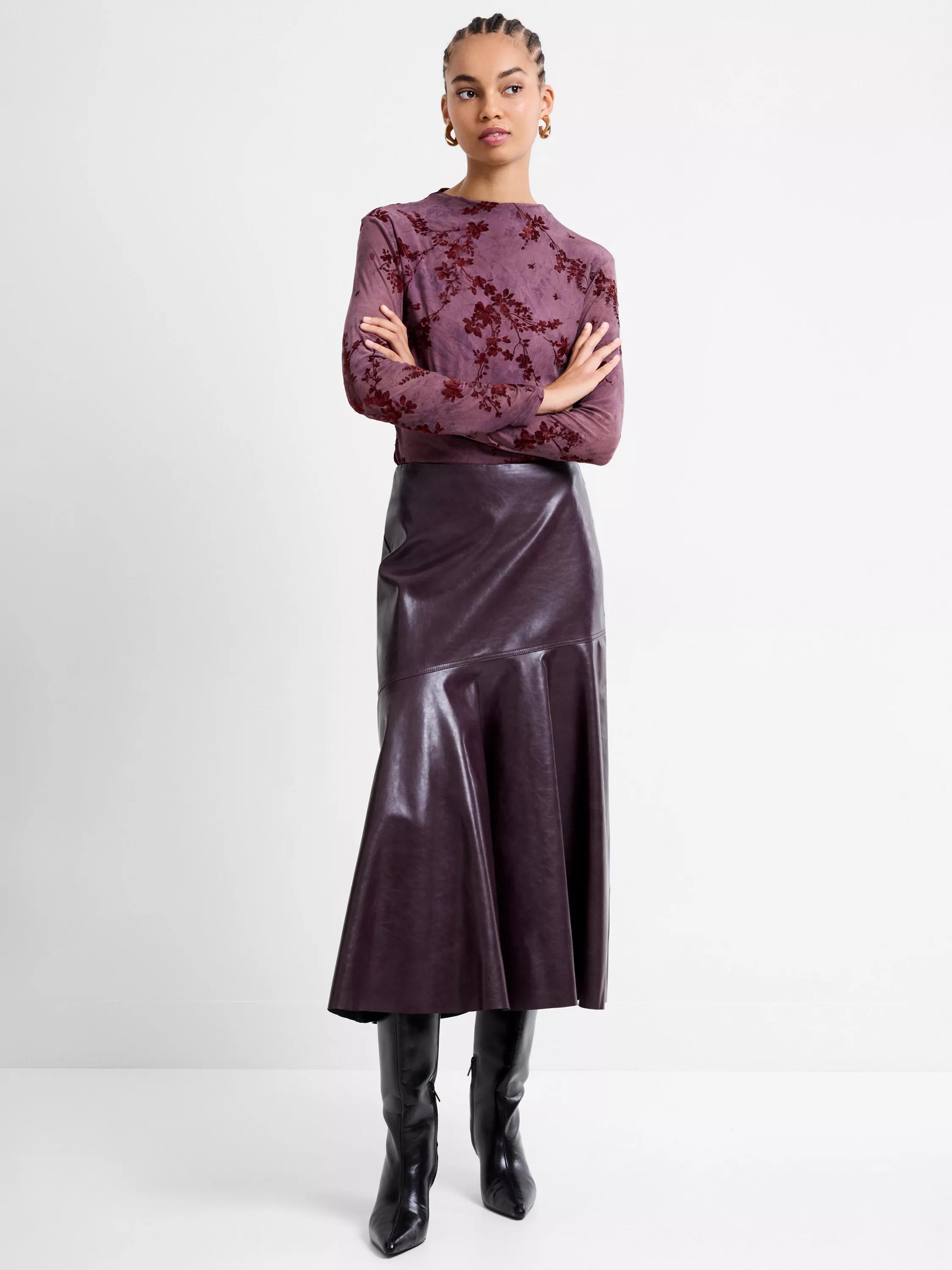 Cat Deeley nails autumn's biggest trend in this chic faux leather