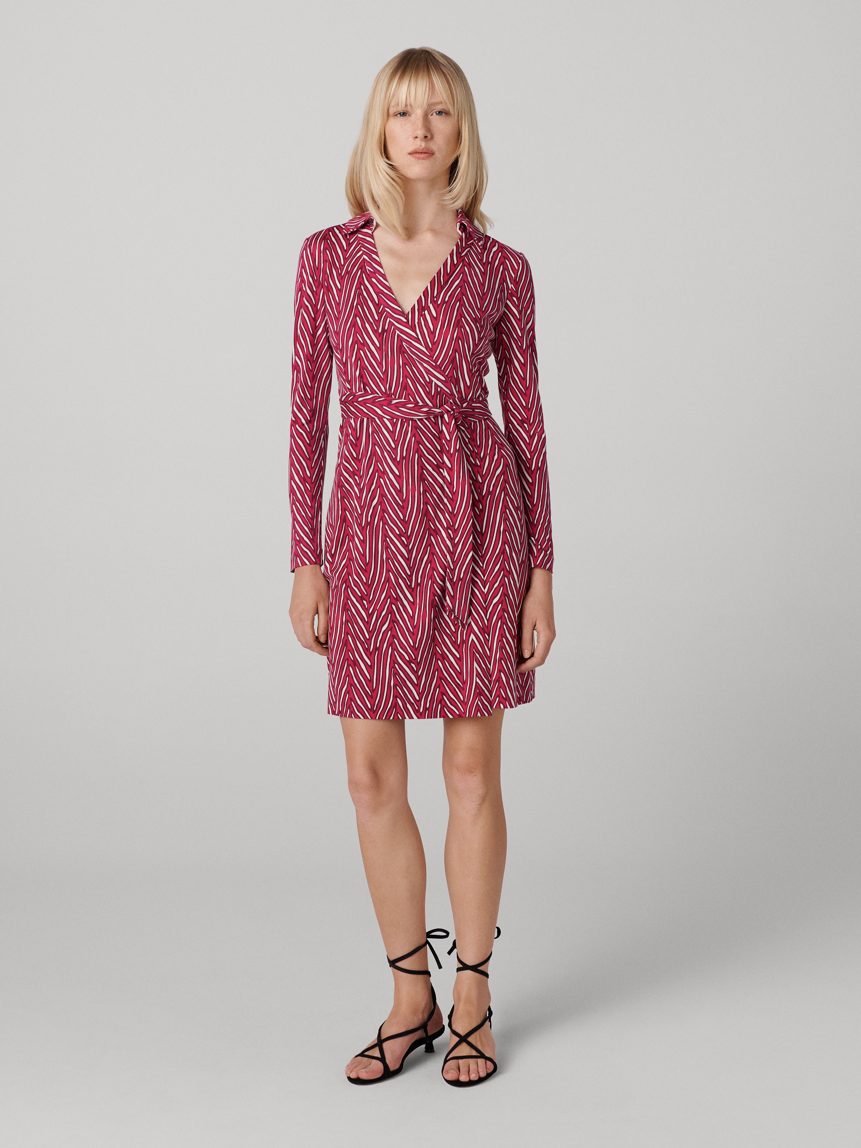 18 Best Dresses for Women Over 50 for Fall 2025