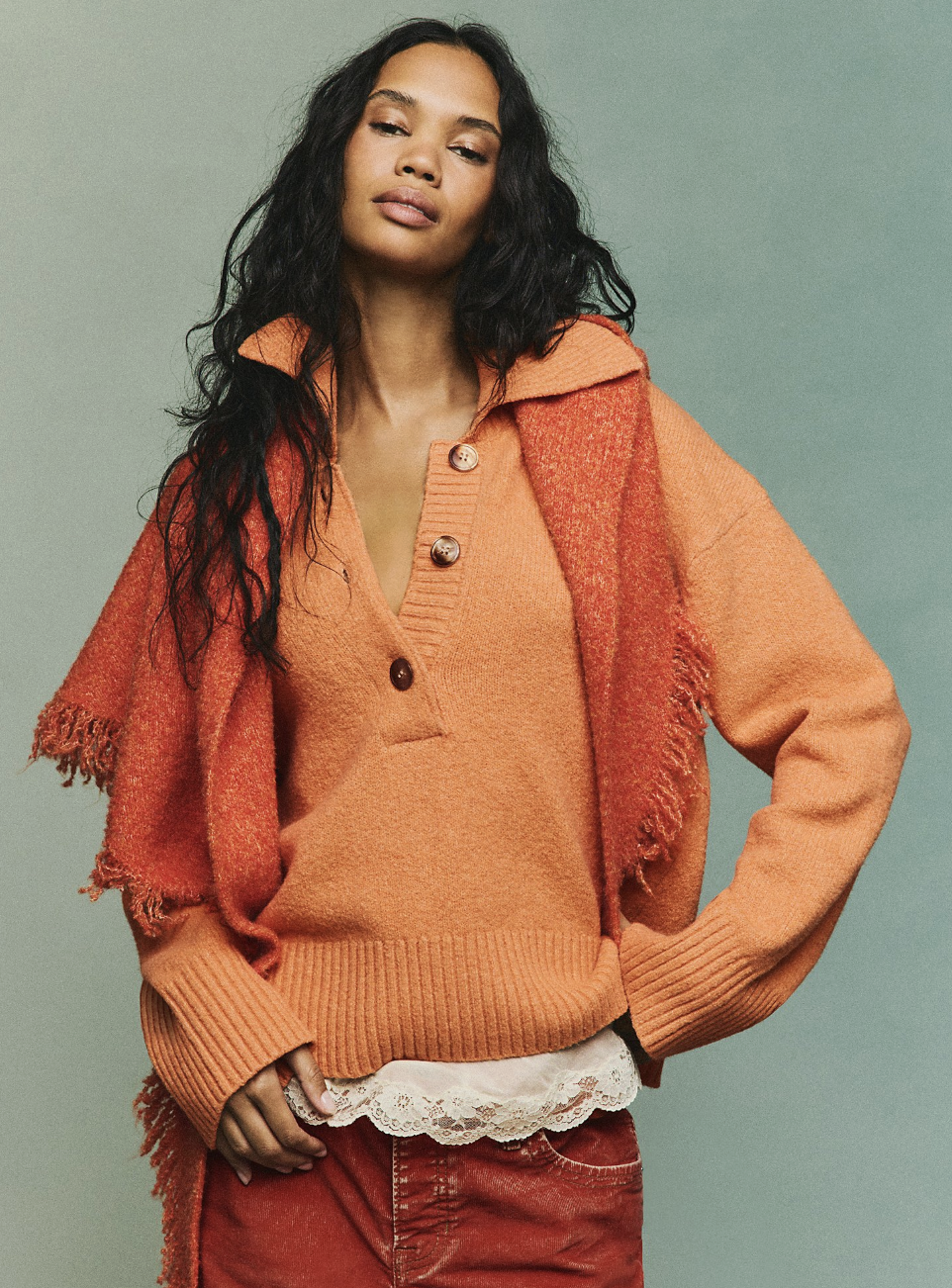 The Cutest and Comfiest Outfits to Wear for Thanksgiving 2025 - Main Image