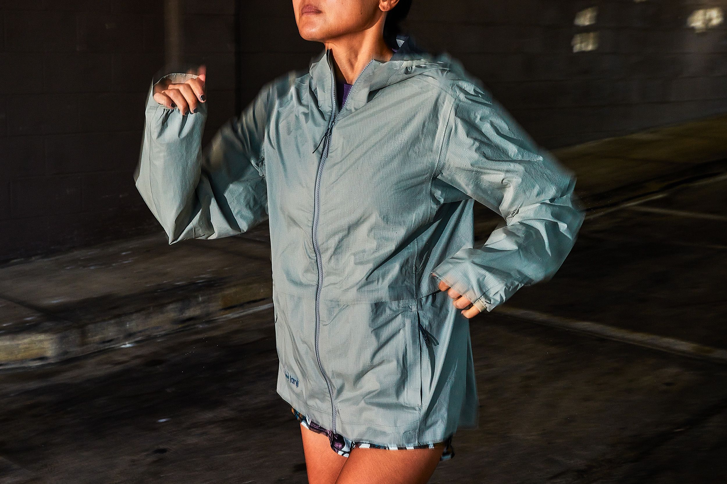 1761142732-janji-rainrunner-