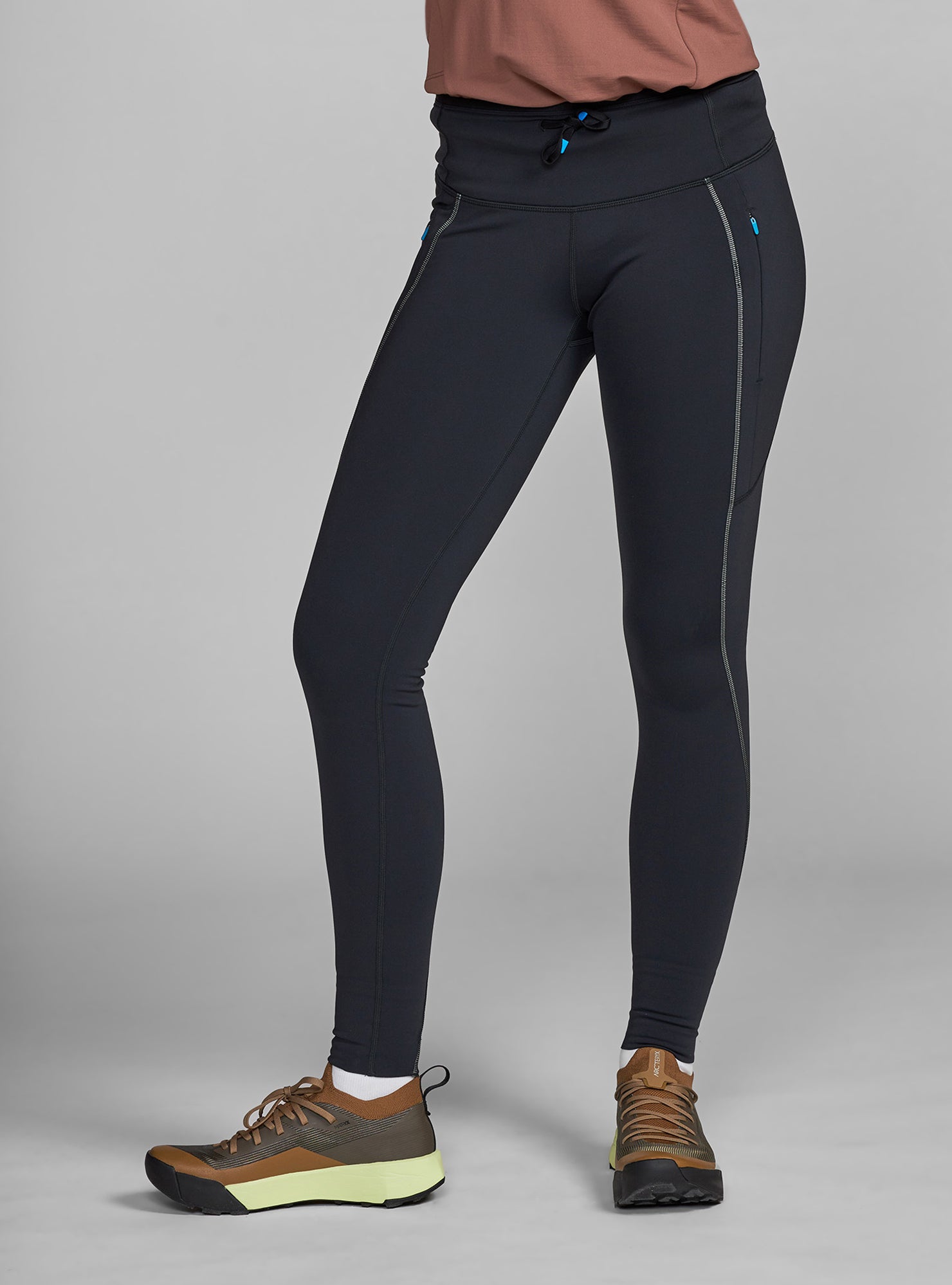 Best Workout Leggings for Women Runners 2025