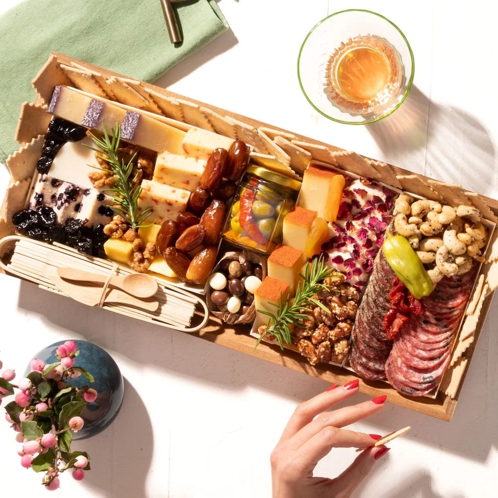 Cheese Gift Baskets Assortment Bundle With 5 Items - Gourmet Food Gifts For Men And Women, Food For Charcuterie Board, Cheese Sampler For Corporate And Family Occasions, Thanksgiving And Christmas