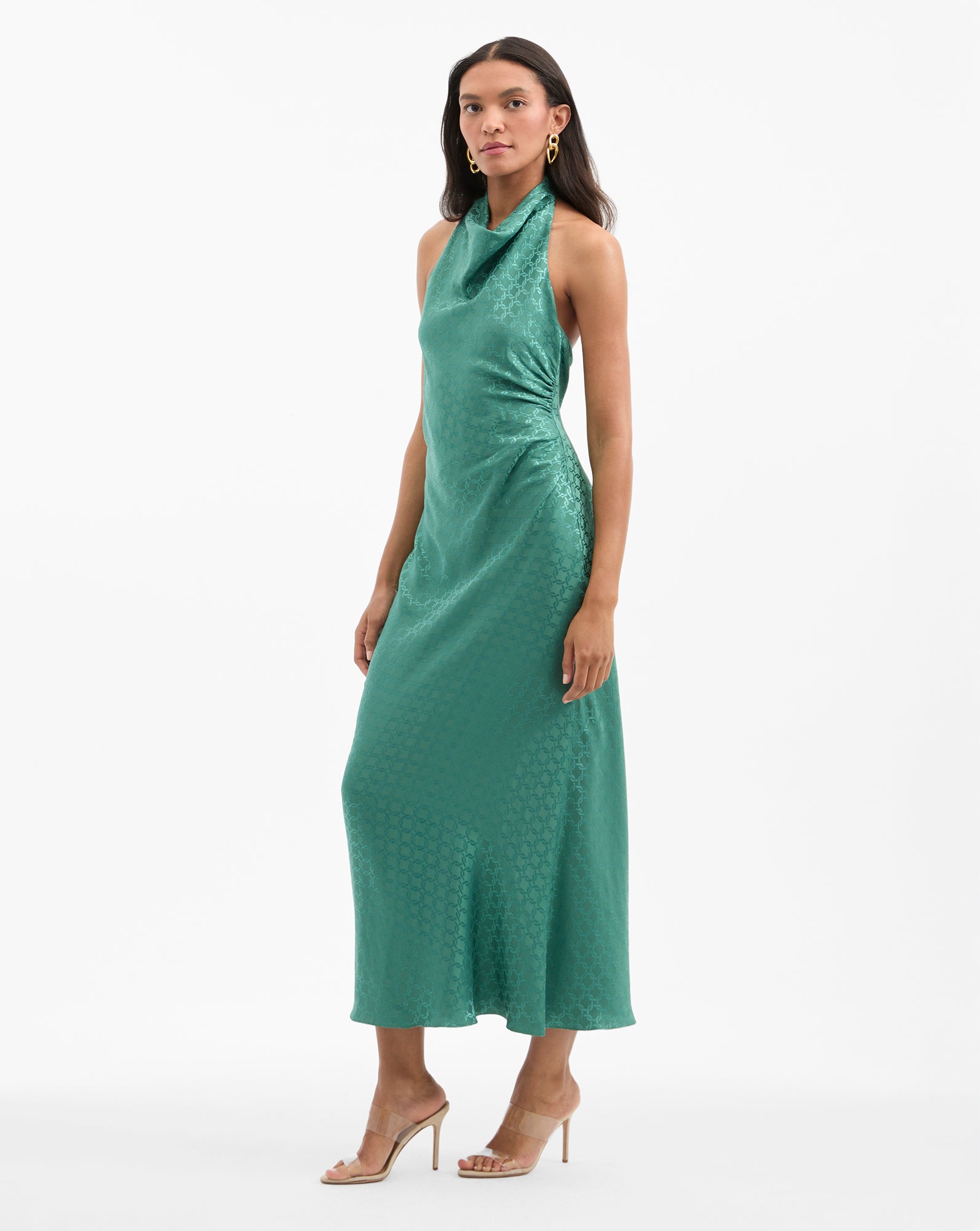 Veronica Beard Cyber Monday Sale 2025: Save Up to 80 Percent Off