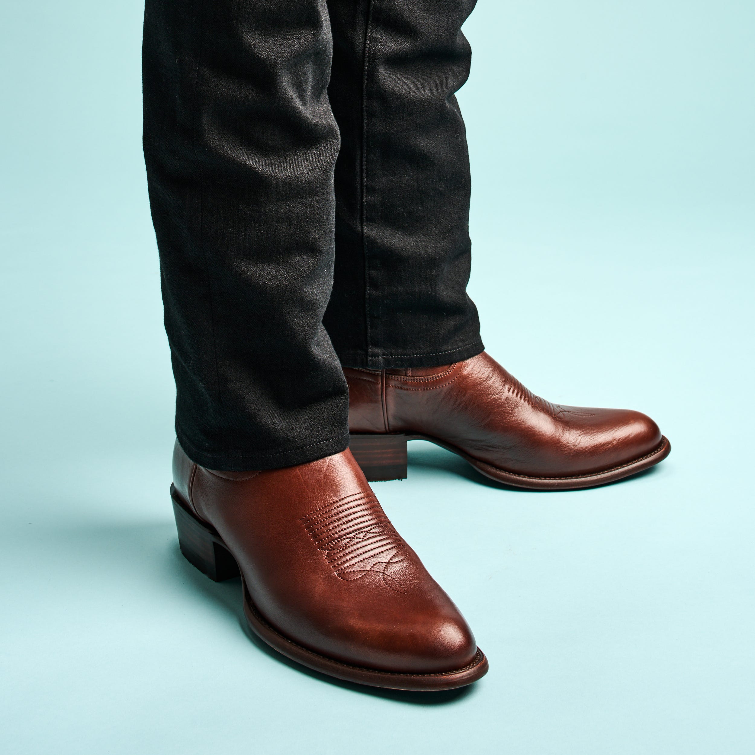 sachin and babi light blue dress Men's Rugged & Resilient Leather Boots main image 0