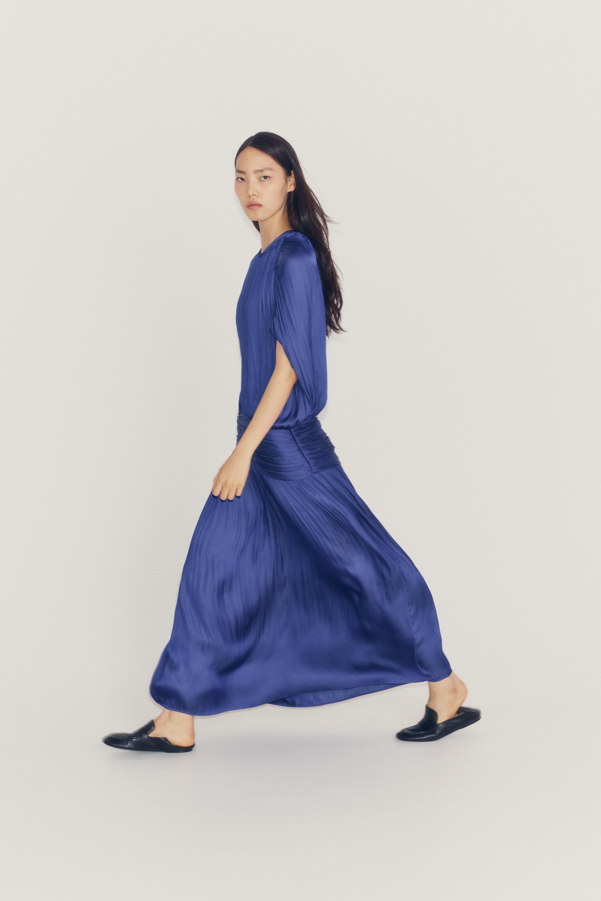 electric blue dress zara Zara's new-in draped midi ticks off so many trends – it's cobalt blue, drop-waist and so flattering ZARA WOMAN COLLECTIONDress with High-neck Halter Stretch Satin Reporting: ecomreplenimages Size Clothing:12-18M