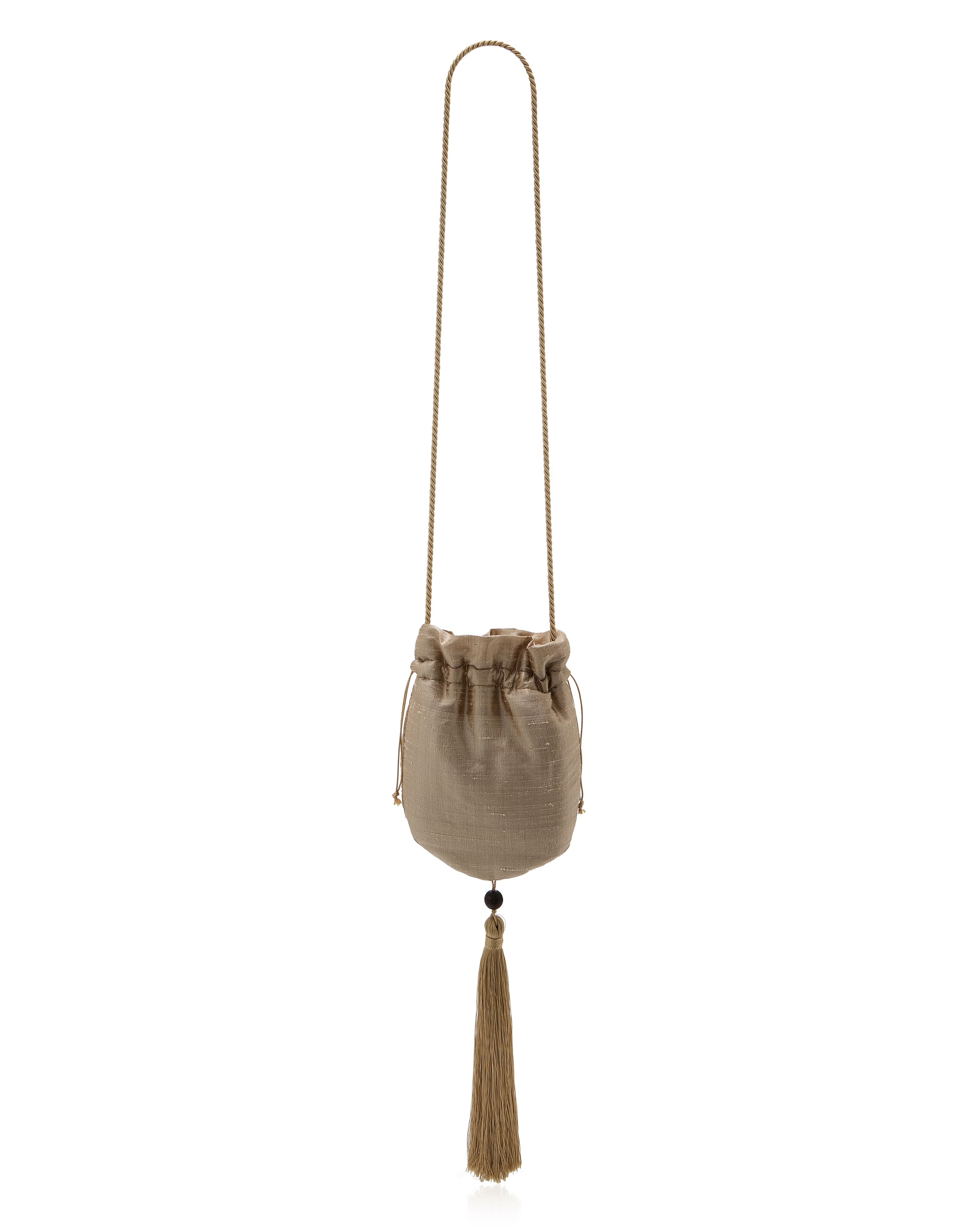 Drawstring Bag Trend 2026: Why Fashion Insiders Are Ditching