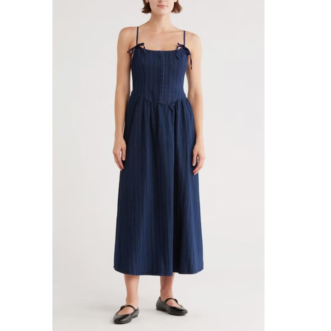 The Denim Midi Dress Is Spring's Standout TrendThis $30 Old Navy Find Is a Steal The Denim Midi Dress Is Spring's Standout TrendThis $30 Old Navy Find Is a Steal